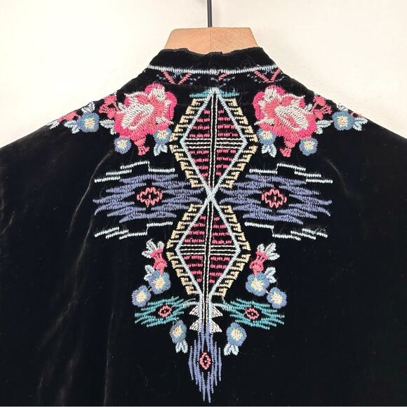 Johnny Was Aveza Draped Velvet Embroidered Aztec Silk Blend Coat Kimono size PS - Picture 6 of 10